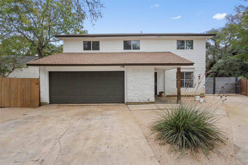 3002 Leaf Ln — exterior