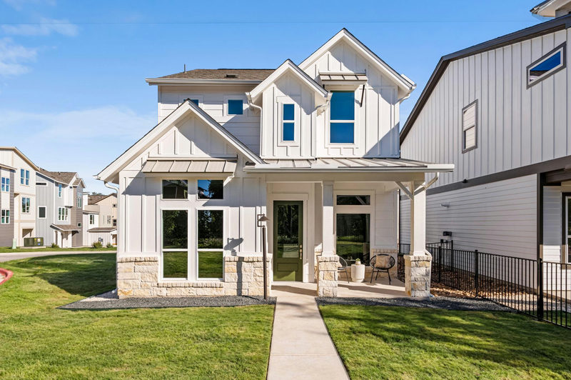 5001 Pecan Springs Rd #29 — exterior