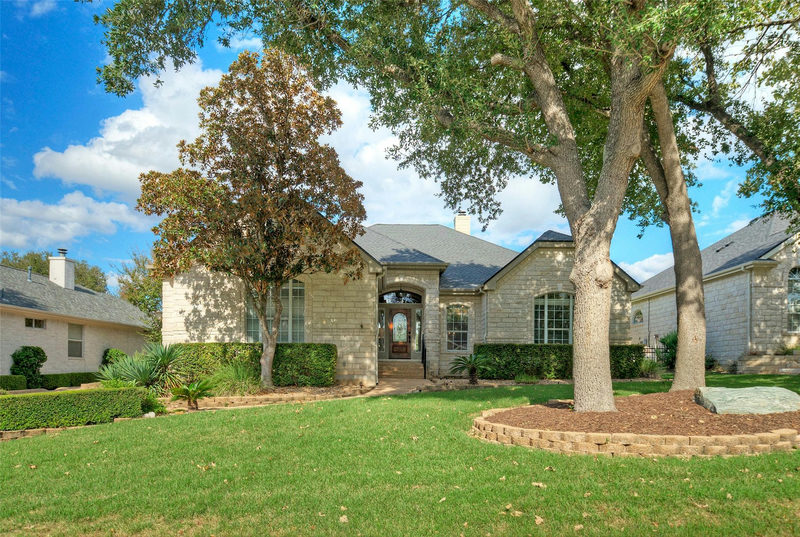 10813 River Plantation Dr — exterior