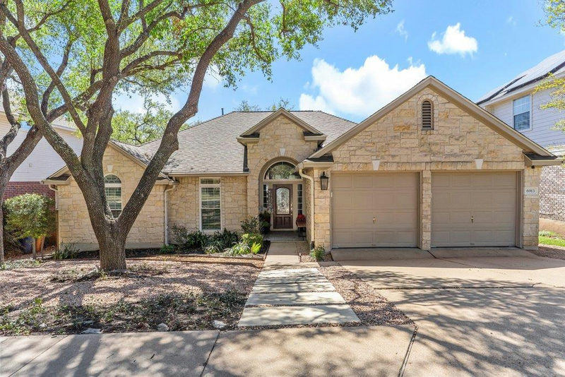 6913 Auckland Dr — exterior