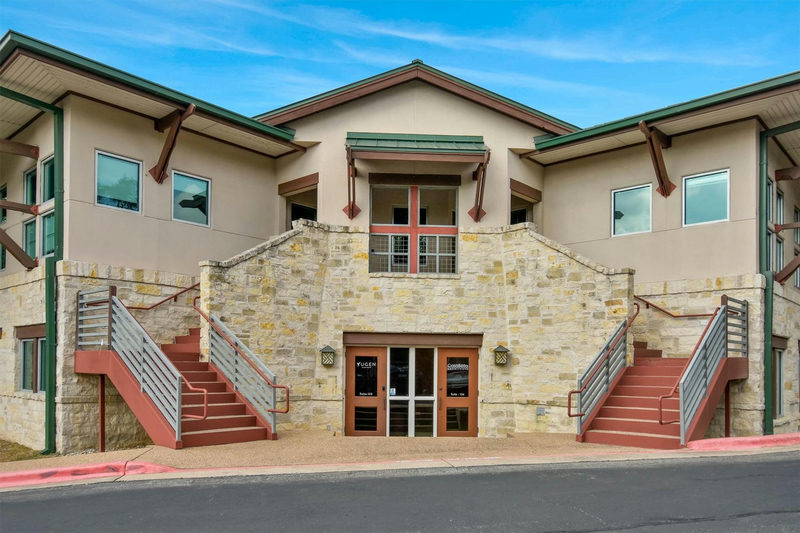 3821 Juniper Trce #104 — exterior