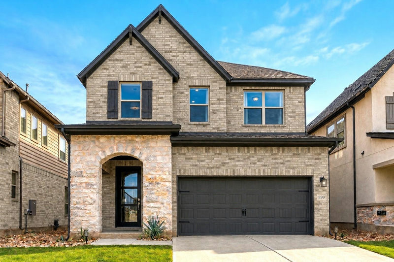 889 Prominence Way — exterior