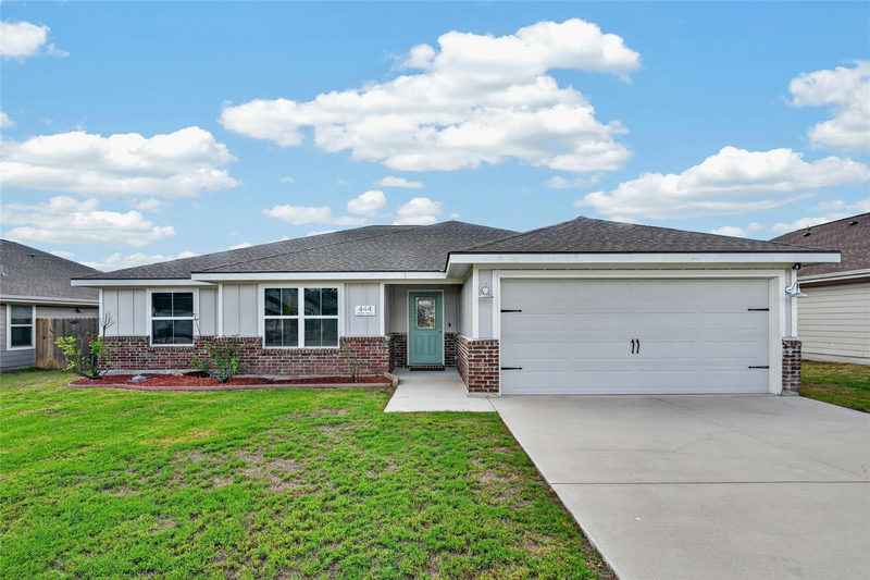 444 Dove Trl — exterior