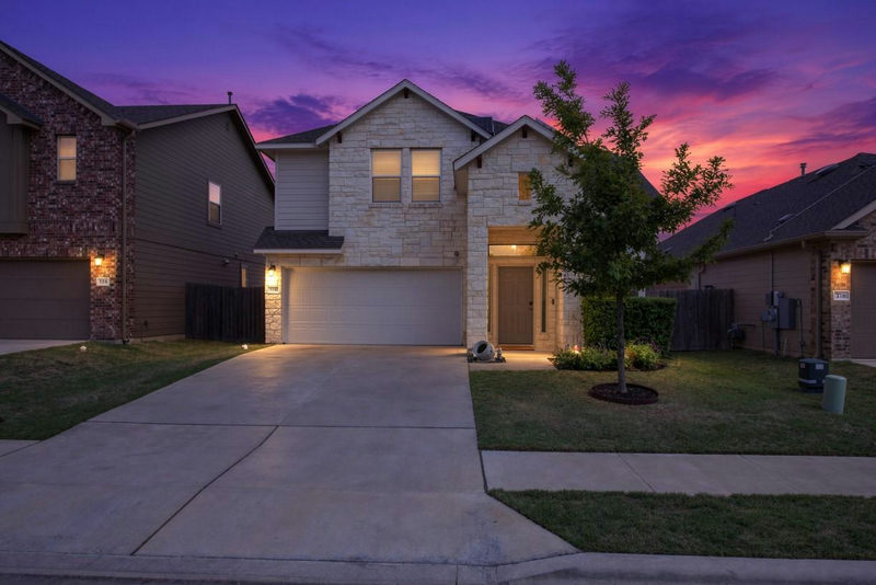 720 Durness Dr — exterior