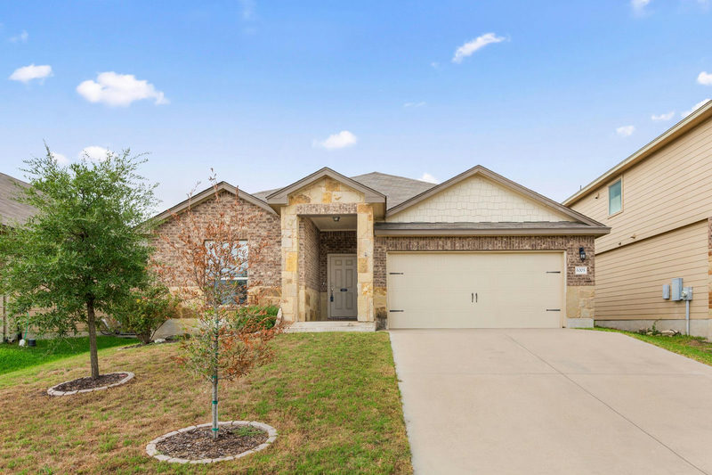 1005 Ibis Falls Loop — exterior