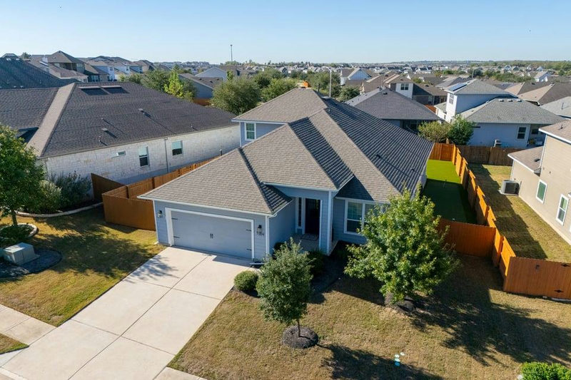 7204 Lombard Ln — exterior