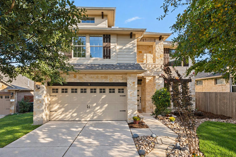 212 Great Circle Cv — exterior