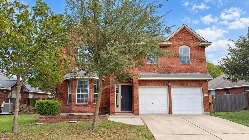 1111 Glendalough Dr — exterior