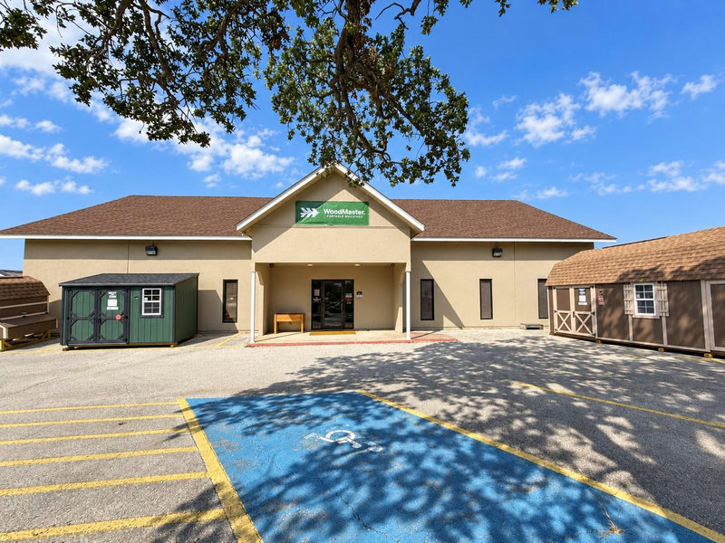 1398 SH 95 St — exterior