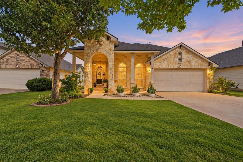209 Deep Creek Dr — exterior