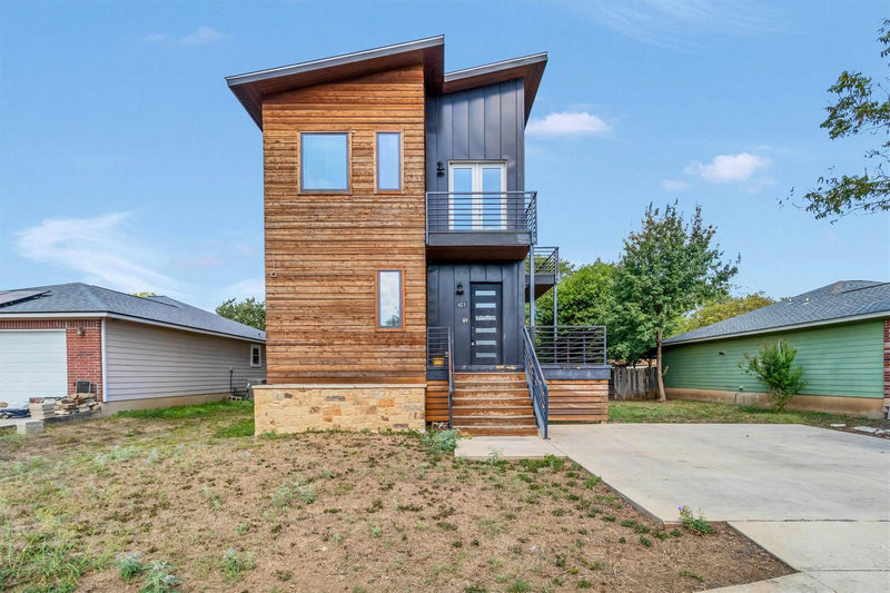 623 Sturgeon St — exterior