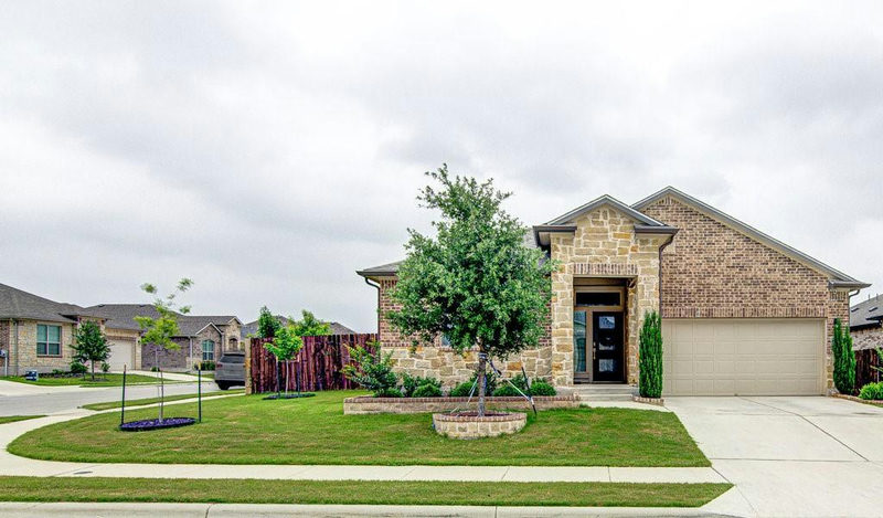 16800 Marcello Dr — exterior