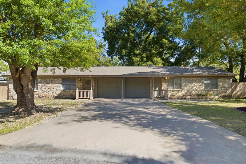 3402 Charles St #A and B — exterior