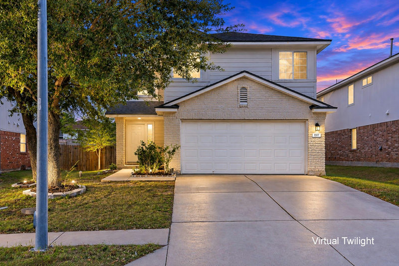 1517 Fern Ridge Ln — exterior