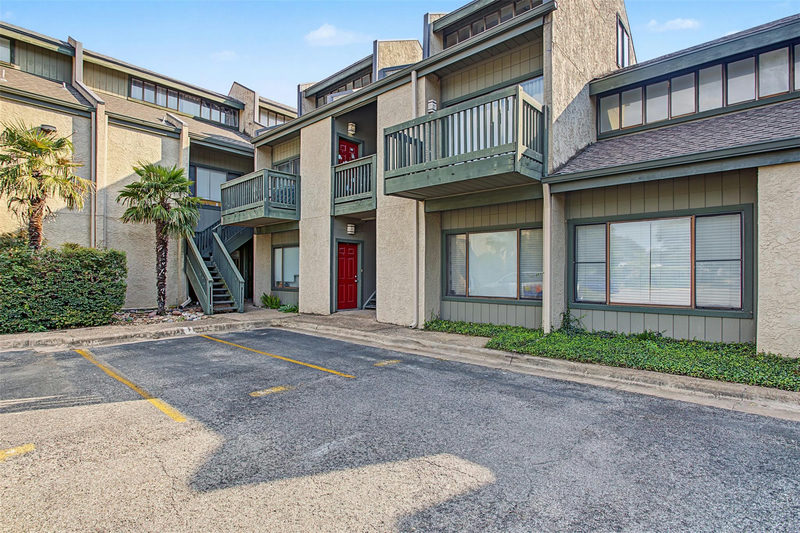 601 Nelray Blvd #17 — exterior