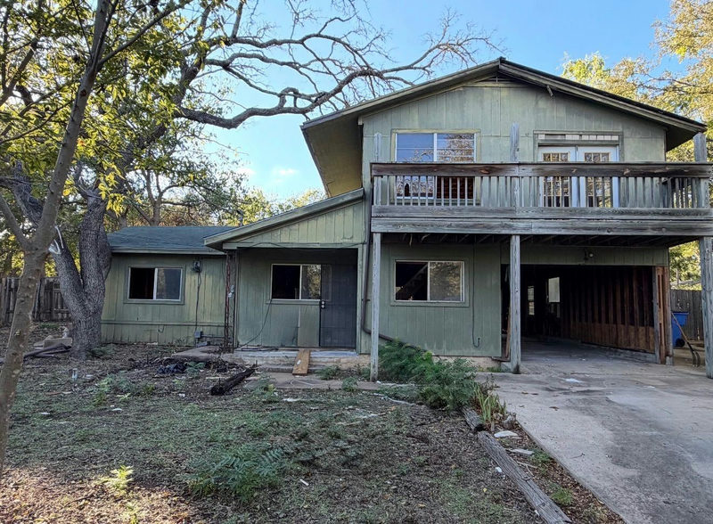 18210 Lura Ln — exterior