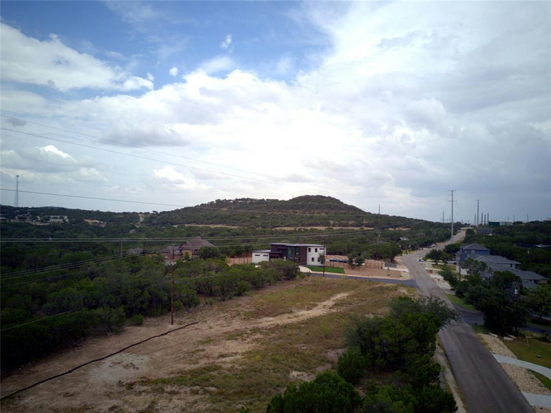 6801 Cedar Ridge Cir — exterior