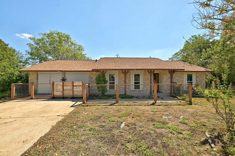 11601 OAK HAVEN Cv — exterior