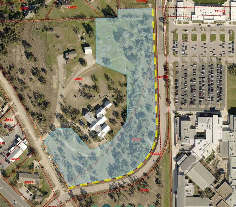 00 W Old Hwy 290 — exterior