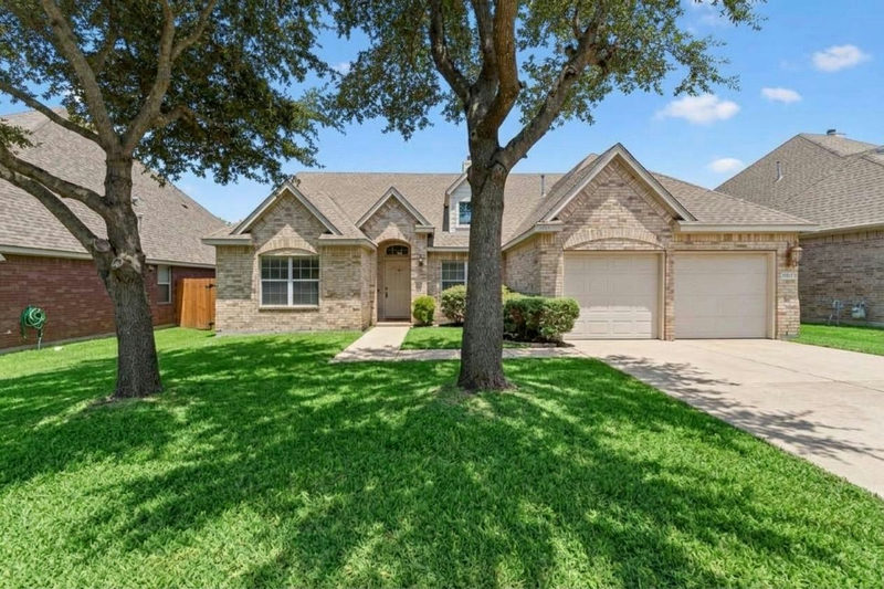 2019 Tattler Dr — exterior