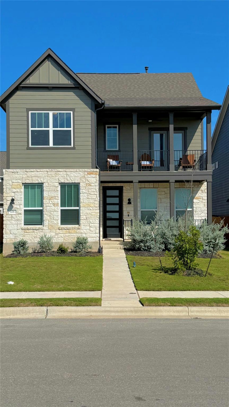 204 Travis Ln — exterior