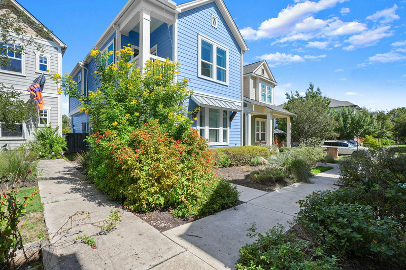 4008 Briones St — exterior