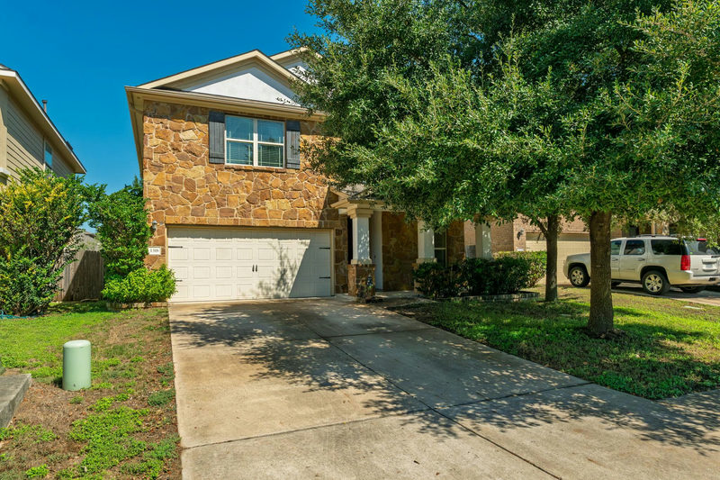 1318 Clark Brothers Dr — exterior