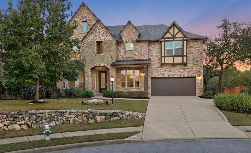223 Lake Como Dr — exterior