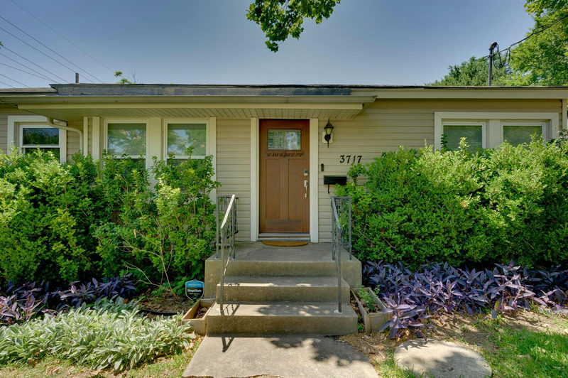 3717 Werner Ave — exterior