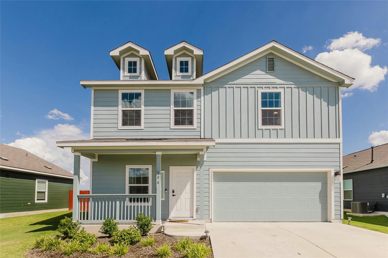 504 N Thunderstorm Ave — exterior
