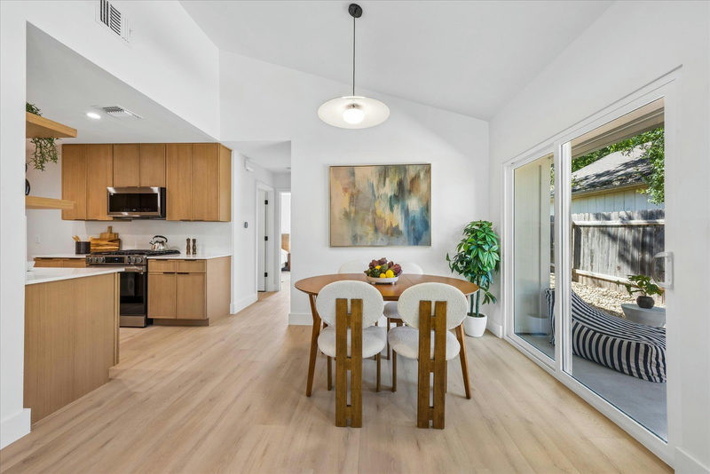 8406 Cockney Dr — exterior