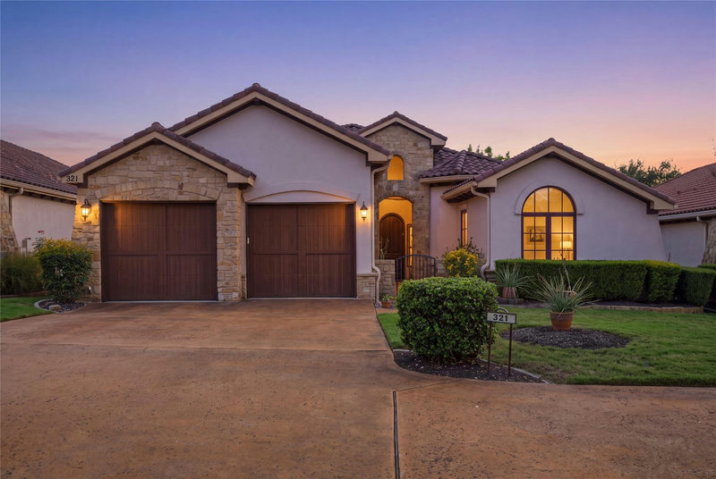 321 Jack Nicklaus Dr — exterior