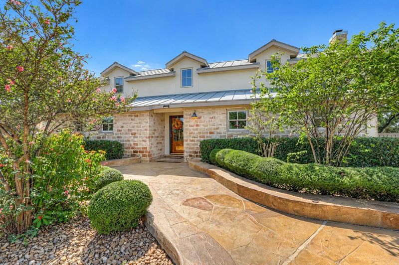 2119 Lariat Rdg — exterior