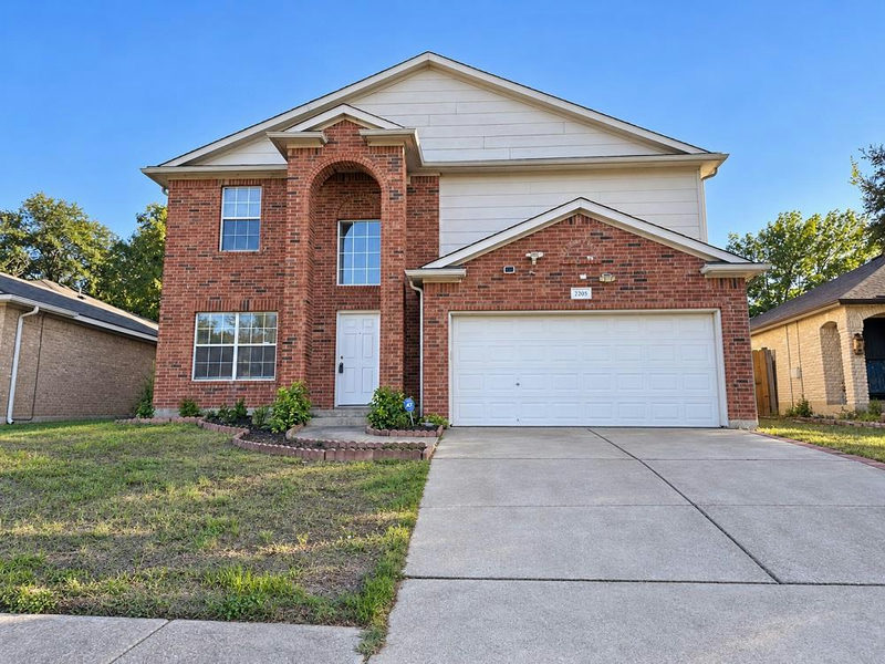 2205 Kaiser Dr — exterior