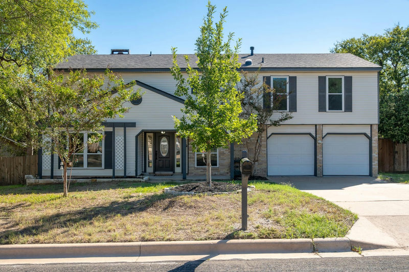 1100 Huntridge Dr — exterior