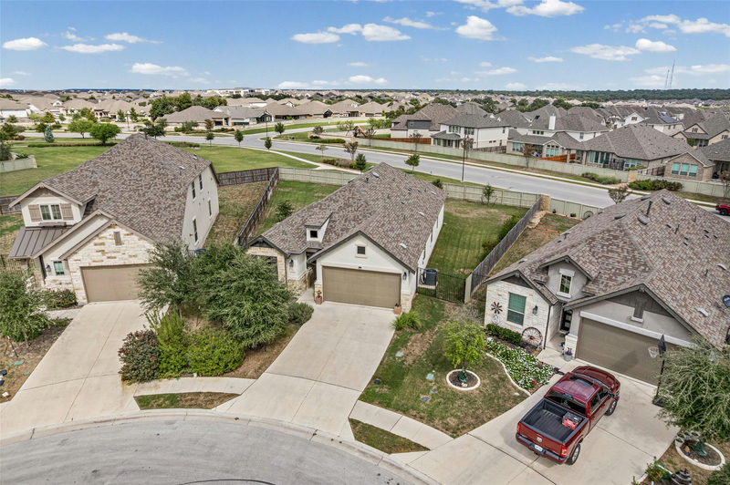 528 Calmo Ct — exterior