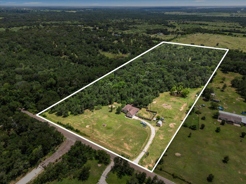 437 Balch Rd — exterior