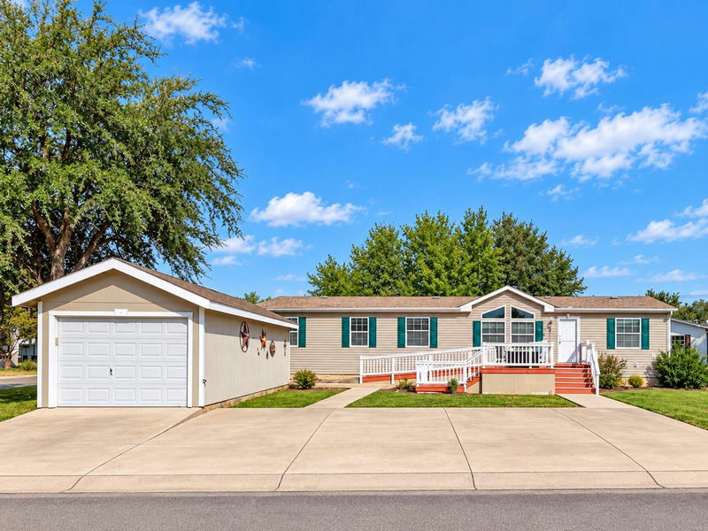 3351 Killingsworth Ln #530 — exterior