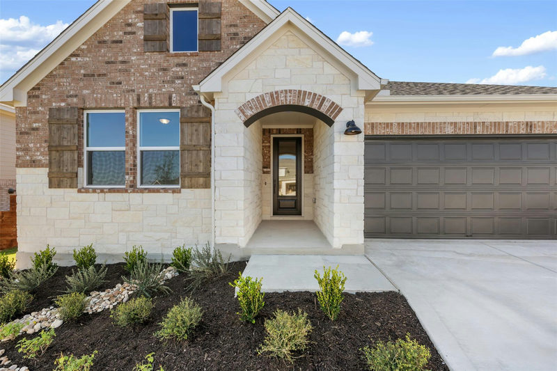 11409 Lago Leon St — exterior