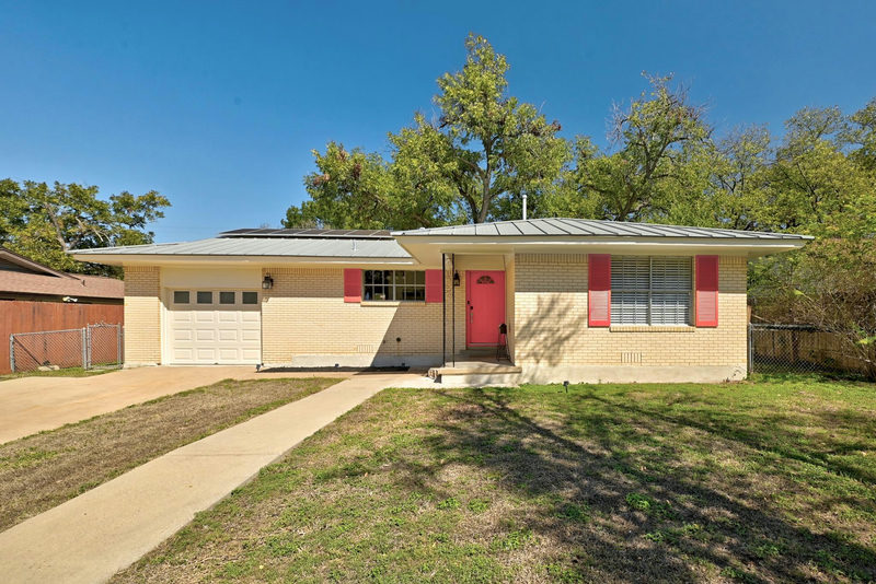 2104 Lanier Dr — exterior