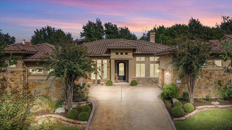 206 Jack Nicklaus Dr