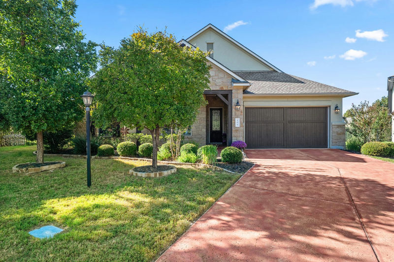 106 Edinburgh Isle Ct — exterior