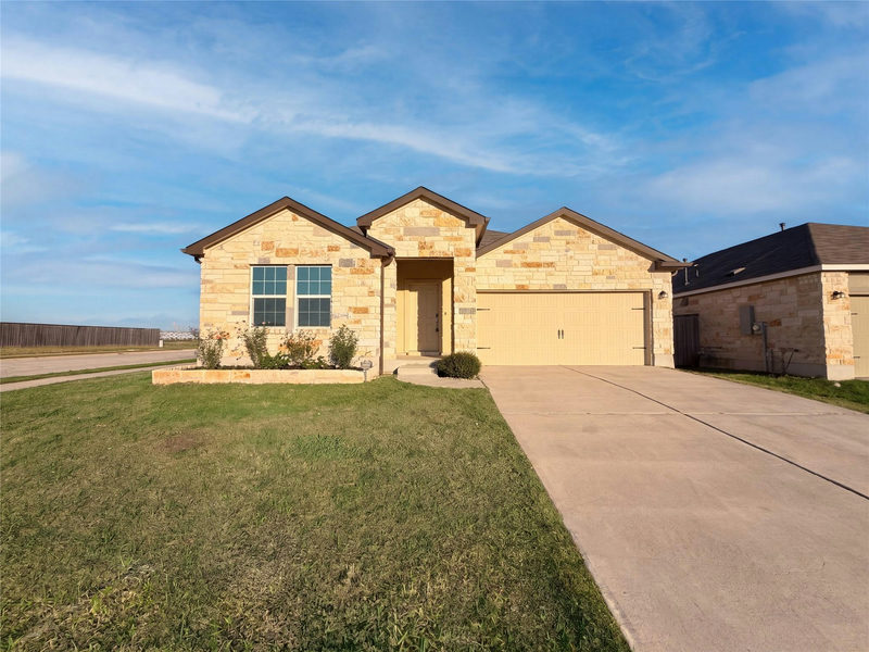 300 Arnage Dr — exterior