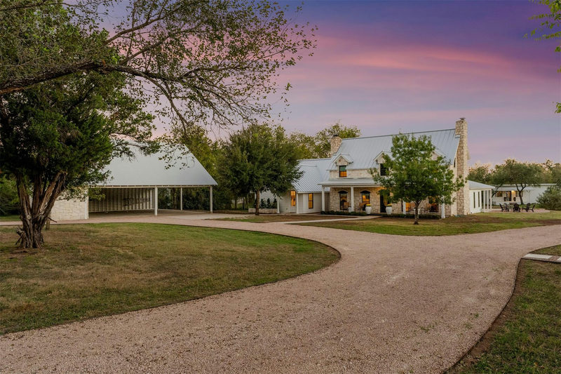 8509 Zyle Rd — exterior