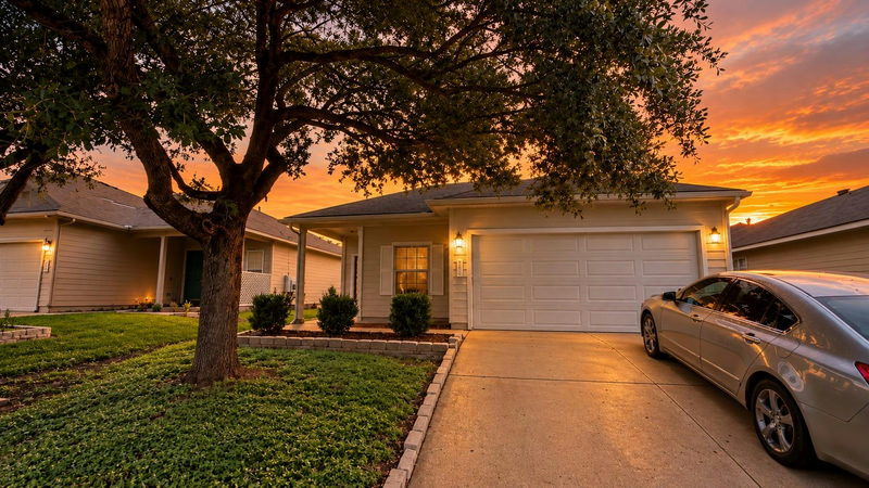 9205 Brents Elm Dr — exterior