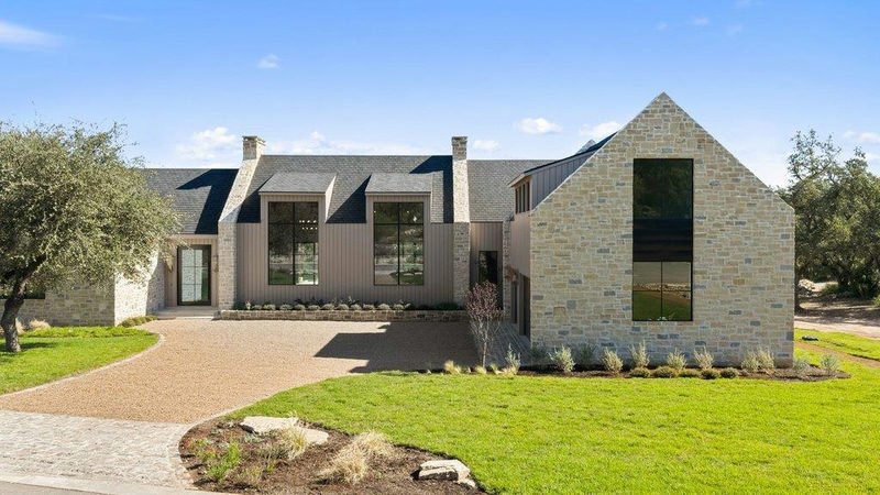 9110 Marilina Ln — exterior