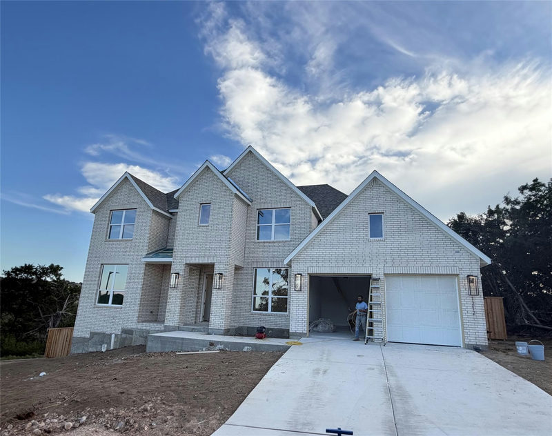 1212 Twisted Tarpley Ln — exterior