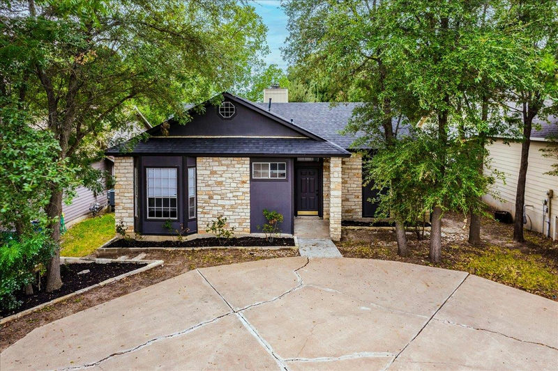 2109 Cervin Blvd — exterior