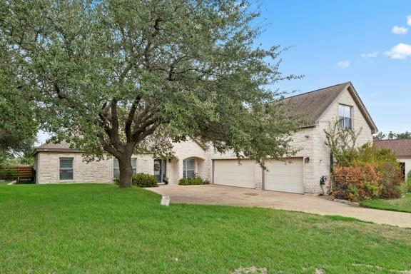 205 El Rio Dr — exterior