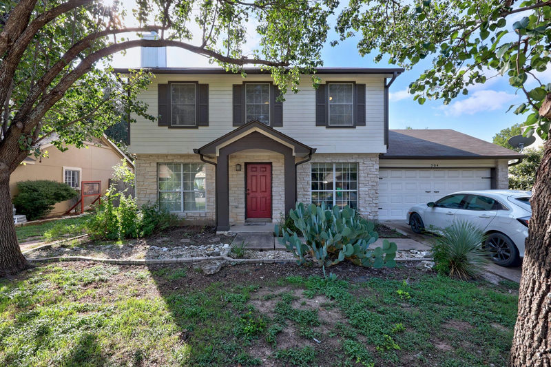 504 Harvest Cv — exterior